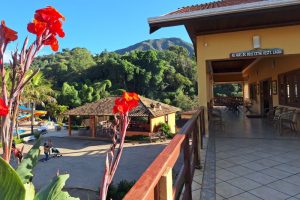 as mãos de Deus estão nesse lugar maravilhoso - hotel fazenda saint nicolas - aguas de lindoia