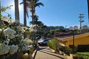 estacionamento da Recepção - hotel fazenda saint nicolas - aguas de lindoia