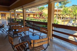 varanda do salão de lazer - hotel fazenda saint nicolas - aguas de lindoia